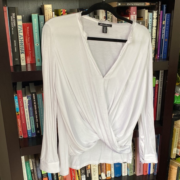 Kenneth Cole white long sleeved blouse - Picture 4 of 7